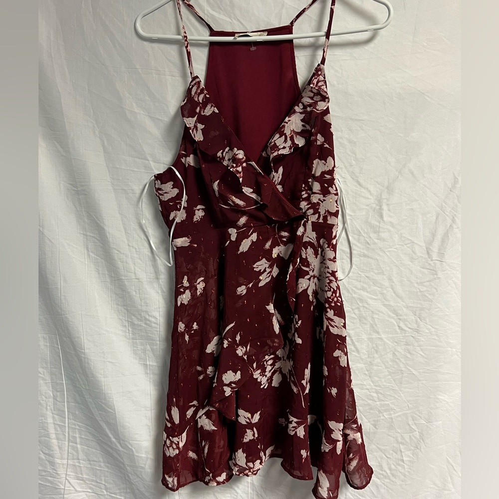 Altar’d state burgundy flower mini dress size large nwot